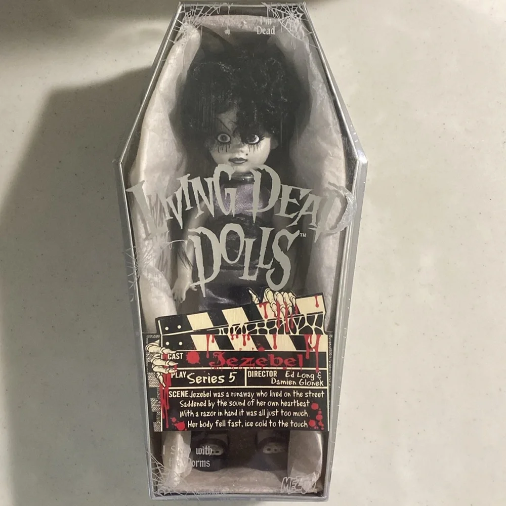 2000 Living Dead Dolls series 5, Set of 5